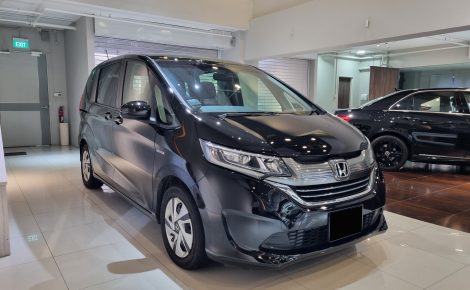 honda-freed-hybrid-exterior-side-front