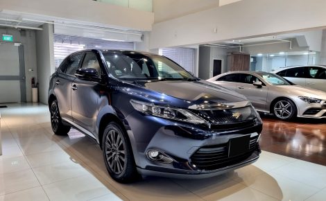 toyota-harrier-exterior-front-side